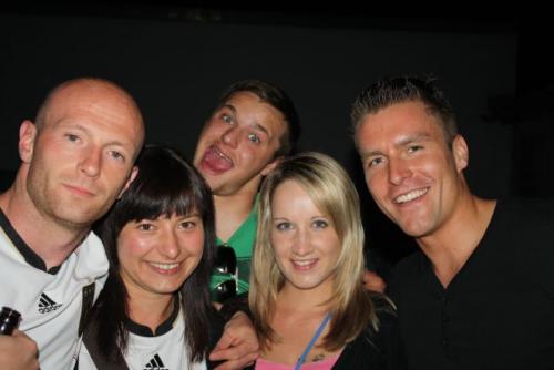 32 (1) (1) (1) (1) (1) (1) (1) (1) (1) (1) (1) (1) (1) (1)